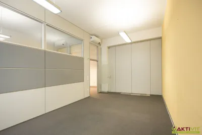 7-Zimmer-Gewerbeimmobilie mieten in Graz – 335 m², € 3.300 – Bild 36 von 46