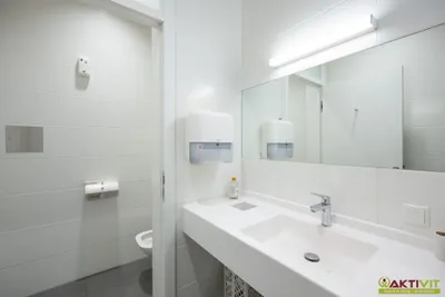 7-Zimmer-Gewerbeimmobilie mieten in Graz – 335 m², € 3.300 – Bild 40 von 46