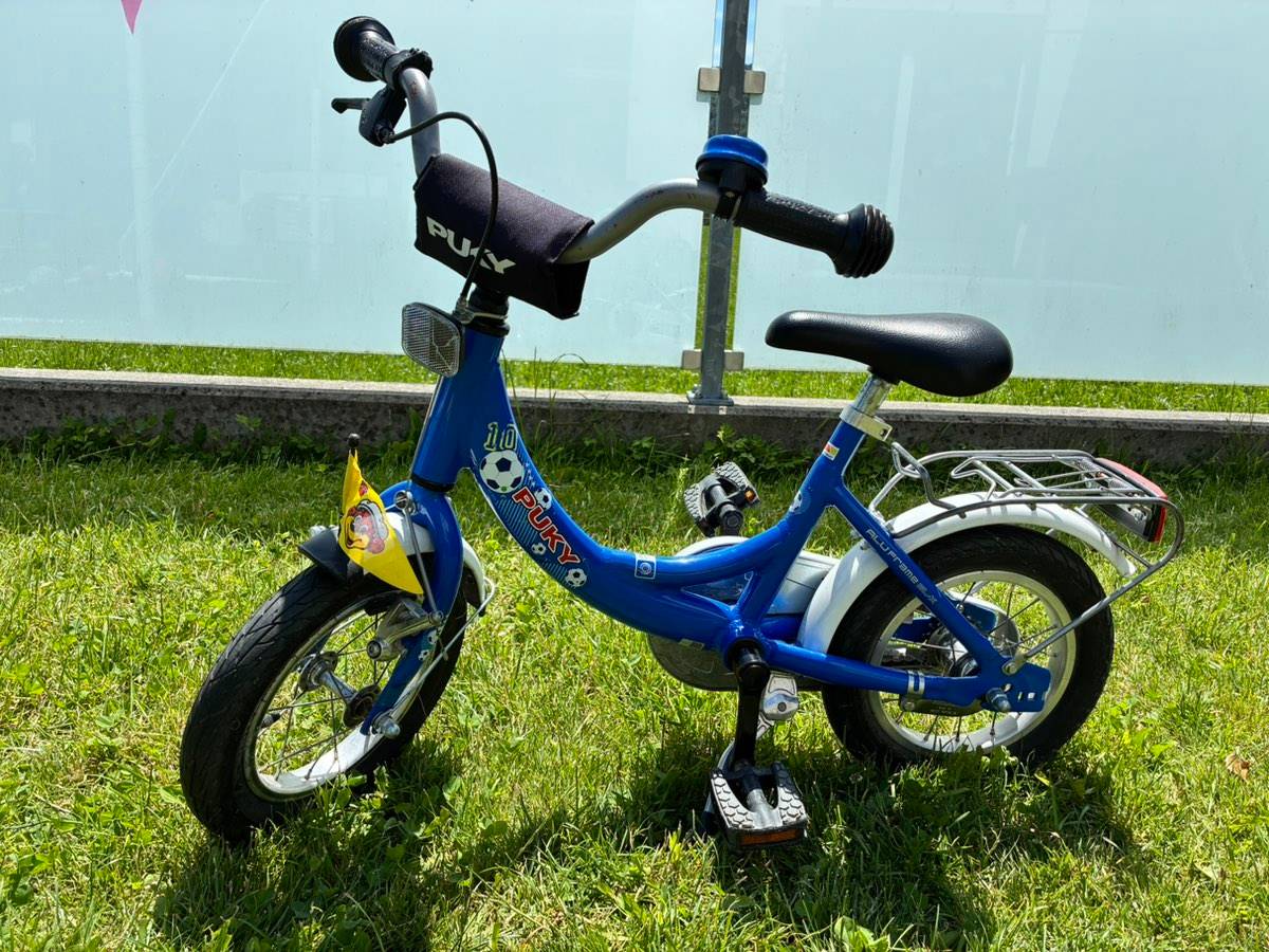 PUKY Kinderfahrrad 10 Zoll Fuball Edition - leichtes Alu-Rad,  90,- (6974  Gaiau) - willhaben