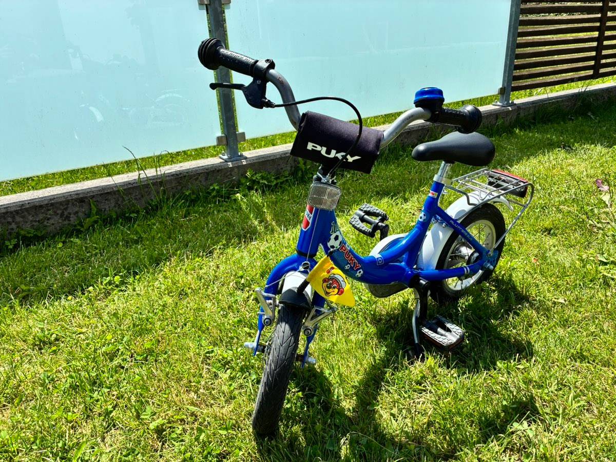 PUKY Kinderfahrrad 10 Zoll Fuball Edition - leichtes Alu-Rad,  90,- (6974  Gaiau) - willhaben