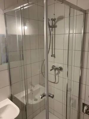 1-Zimmer-Wohnung mieten in Salzburg Stadt – 30 m², € 800 – Bild 3 von 6