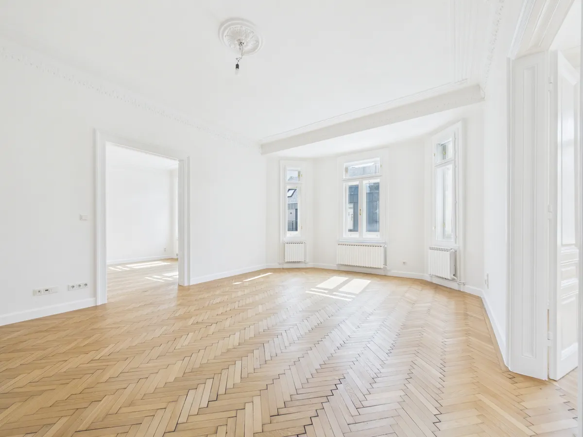 Helle Altbauwohnung mit Flair nahe Theresianum - Widok 2