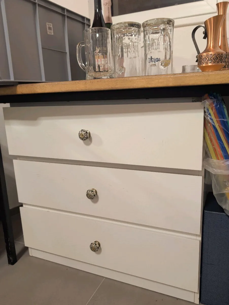 Ikea Kommode, € 0,- (4650 Edt)