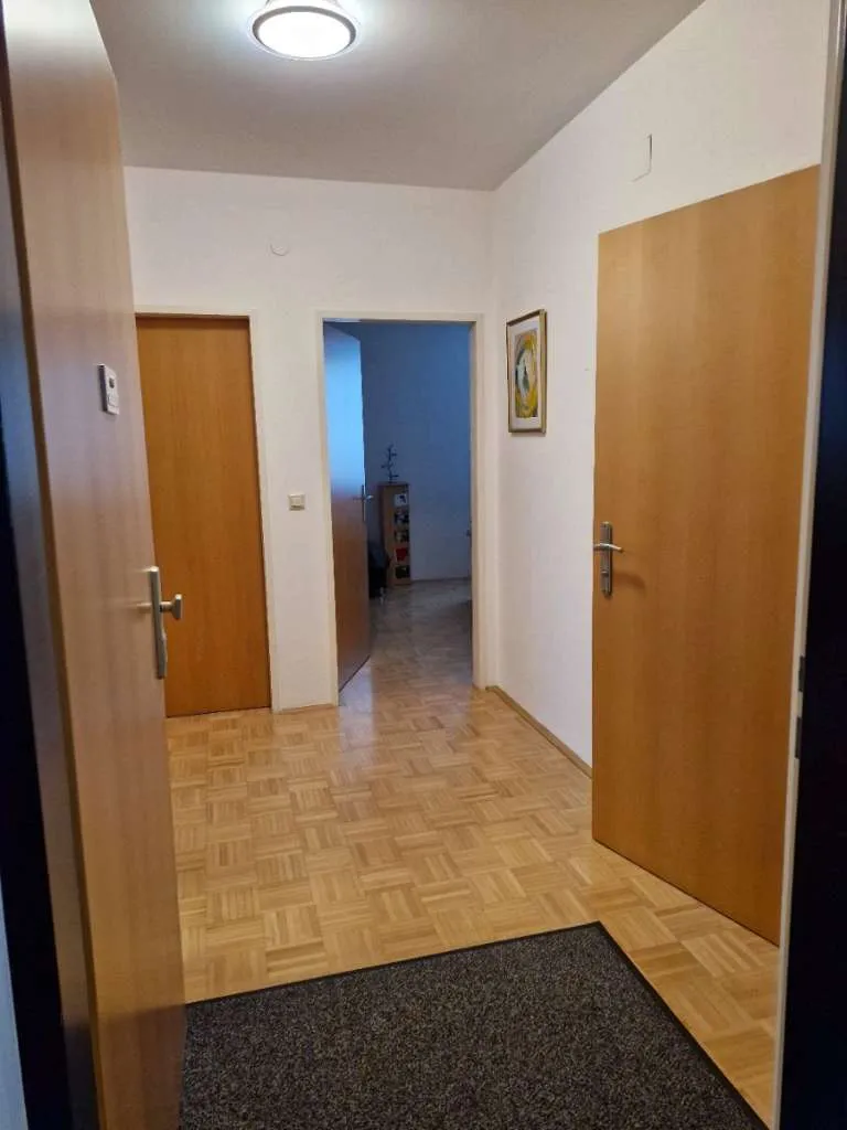 Schöne, helle, grosse 3-Zimmer Wohnung im Zentrum - Ansicht 2