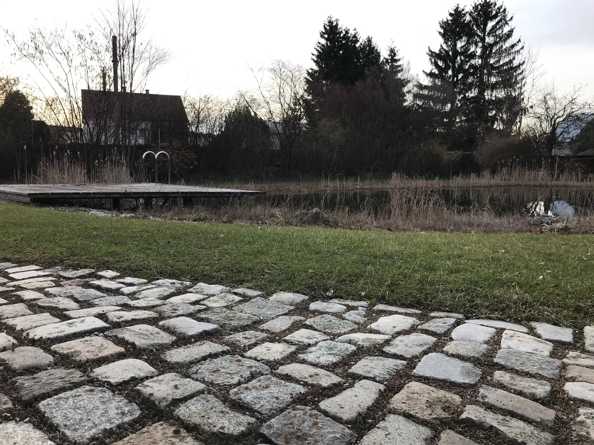 Zeme, 530 m²