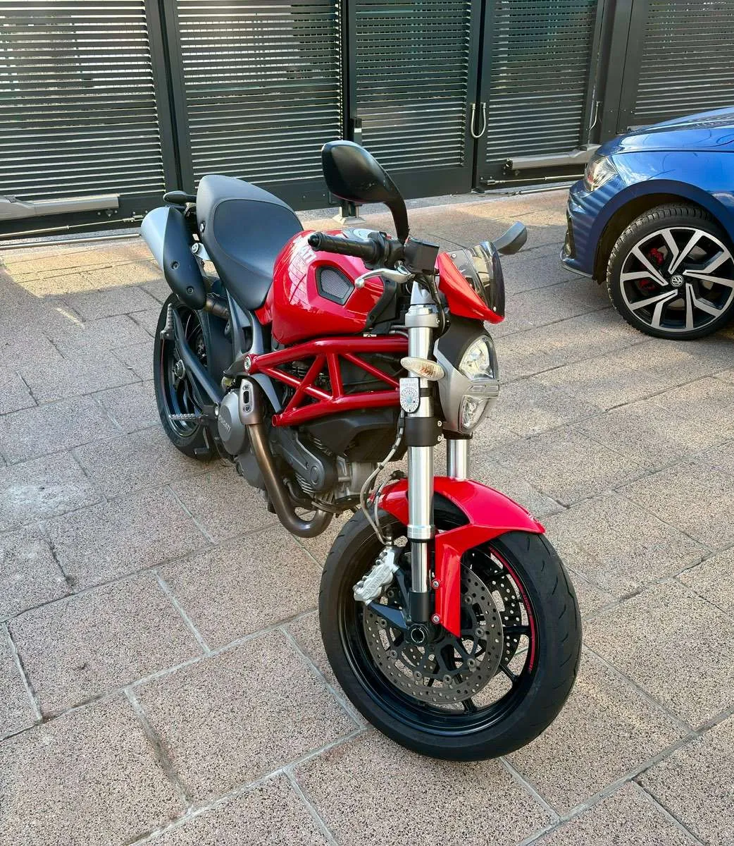 Ducati Monster