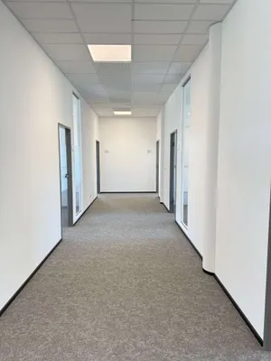 1-Zimmer-Gewerbeimmobilie mieten in Weiz – 21 m², € 332 – Bild 3 von 12