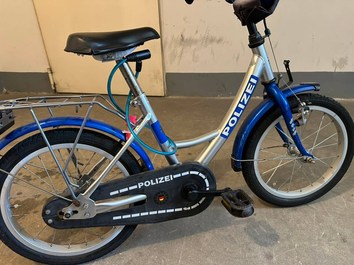 Kinderfahrrad ab 4 Jahren - Polizei Look,  80,- (1140 Wien) - willhaben