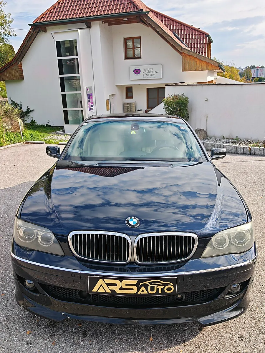 BMW 7 Series 2006 photo 2