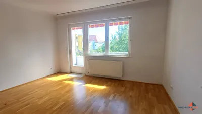 2-Zimmer-Wohnung mieten in Baden – 43 m², € 801 – Bild 2 von 8