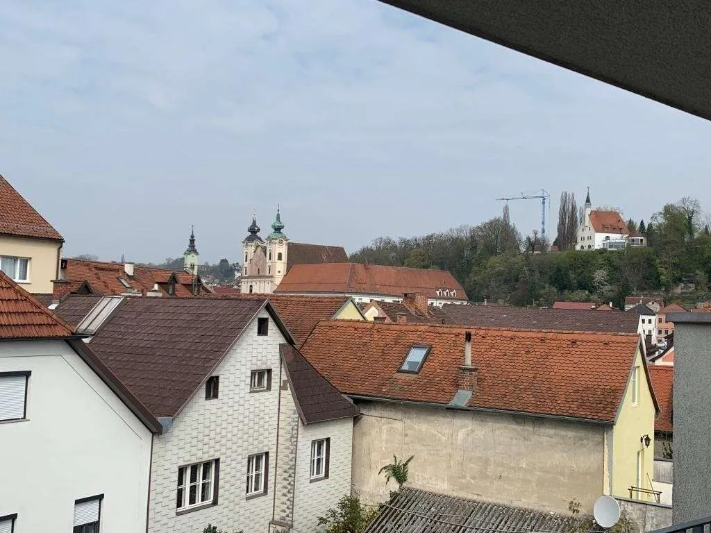 Moderne Wohnung mit Altstadtblick im Zentrum von Steyr! - Widok 2