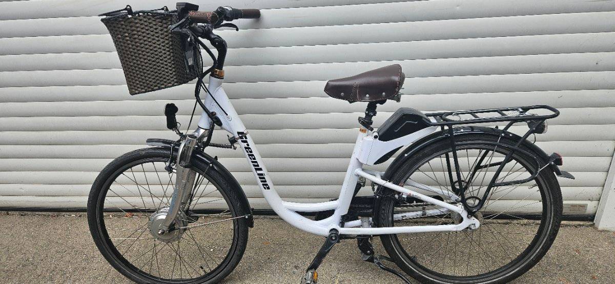 Ebike Funbike Greenline Classic Damen-Elektrofahrrad 26 Zoll,  220,- (1100  Wien) - willhaben