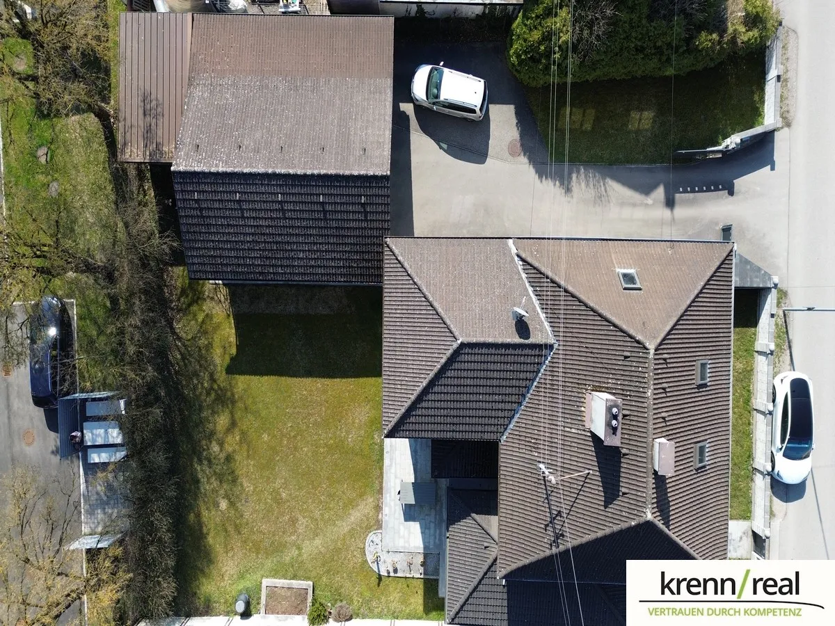 Viel Platz & viele Möglichkeiten - Haus mit 2 Wohneinheiten - Ansicht 3