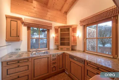 5-Zimmer-Haus mieten in Kitzbühel – 190 m², € 5.940 – Bild 9 von 24