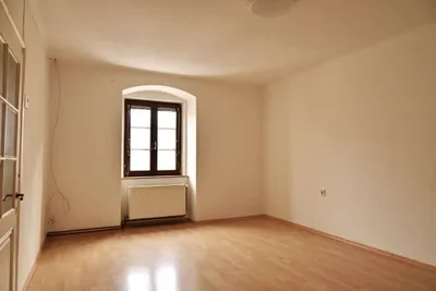 4-Zimmer-Wohnung mieten in Hollabrunn – 100 m², € 950 – Bild 10 von 23