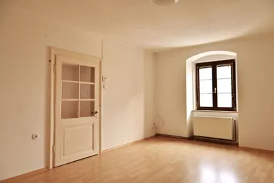 4-Zimmer-Wohnung mieten in Hollabrunn – 100 m², € 950 – Bild 11 von 23