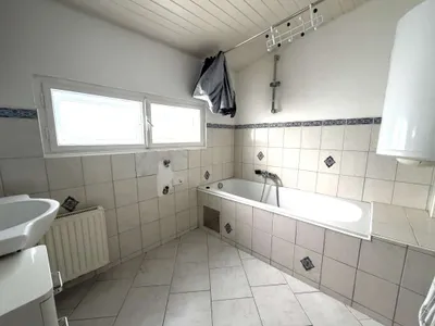 4-Zimmer-Wohnung mieten in Hollabrunn – 100 m², € 950 – Bild 3 von 23