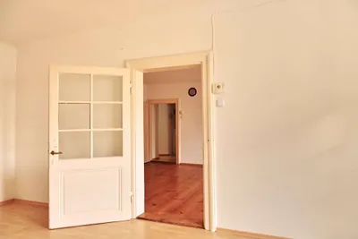 4-Zimmer-Wohnung mieten in Hollabrunn – 100 m², € 950 – Bild 12 von 23