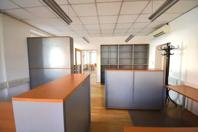 Gewerbeimmobilie mieten in Linz – 212 m², € 1.968 – Bild 2 von 10