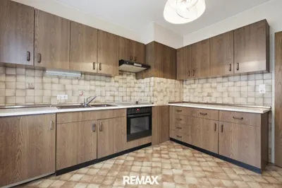 8-Zimmer-Haus kaufen in Linz Land – 248 m², € 650.000 – Bild 8 von 30