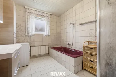 8-Zimmer-Haus kaufen in Linz Land – 248 m², € 650.000 – Bild 12 von 30