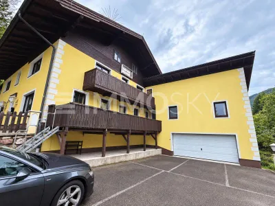 10-Zimmer-Haus kaufen in Salzburg-Umgebung – 333 m², € 595.000 – Bild 2 von 5