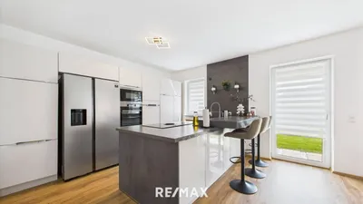8-Zimmer-Gewerbeimmobilie kaufen in Linz Land – 250 m², € 889.000 – Bild 2 von 19