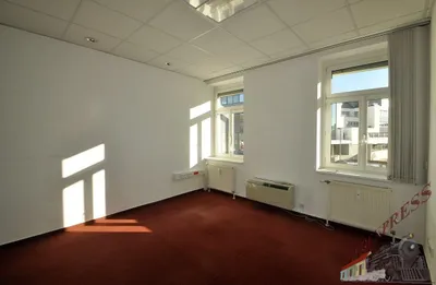 7-Zimmer-Gewerbeimmobilie mieten in Sankt Pölten – 240 m², € 2.000 – Bild 3 von 11