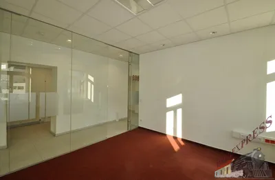 7-Zimmer-Gewerbeimmobilie mieten in Sankt Pölten – 240 m², € 2.000 – Bild 4 von 11