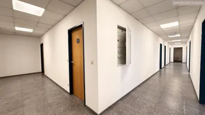 9-Zimmer-Gewerbeimmobilie mieten in Wien – 607 m², € 8.741 – Bild 11 von 29