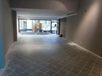 Gewerbeimmobilie kaufen in Wien – 284 m², € 419.000