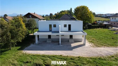 4-Zimmer-Haus kaufen in Vöcklabruck – 121 m², € 465.000 – Bild 2 von 28