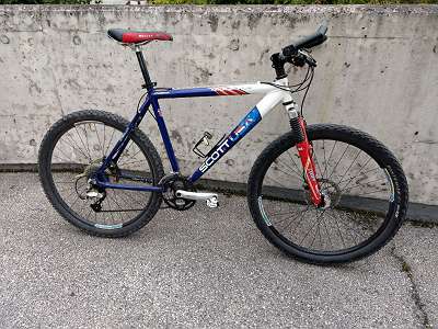 Scott team cheap racing mountain bike