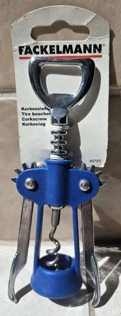 Flügel - Korkenzieher / Hebel - Korkenzieher mit Flaschenöffner blau (Fackelmann) NEU und originalverpackt, € 6,- (2345 Brunn am Gebirge)