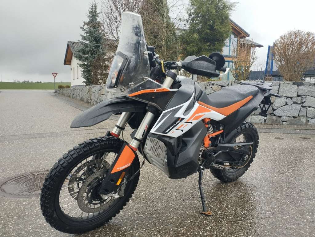 KTM Adventure 790 R Rade Garage Rally Enduro