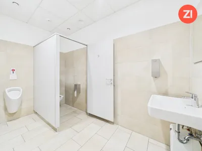 6-Zimmer-Gewerbeimmobilie mieten in Linz Land – € 4.079 – Bild 10 von 10