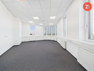 6-Zimmer-Gewerbeimmobilie mieten in Linz Land – € 4.079 – Bild 2 von 10