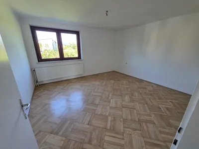 6-Zimmer-Wohnung mieten in Perg – 120 m², € 1.100 – Bild 14 von 21
