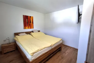 2-Zimmer-Wohnung kaufen in Gmunden – 75 m², € 185.000 – Bild 8 von 15