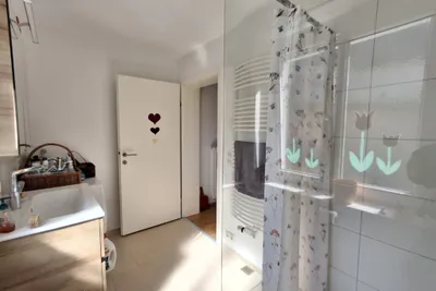 2-Zimmer-Wohnung kaufen in Gmunden – 75 m², € 185.000 – Bild 11 von 15