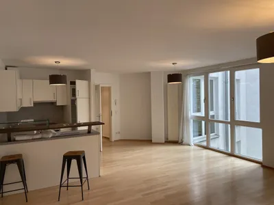 MODERNE 2-ZIMMER-WOHNUNG BEIM SCHWARZENBERGPLATZ -- ALLGEMEINE DACHTERRASSE MIT PANORAMABLICK! – Bild 3