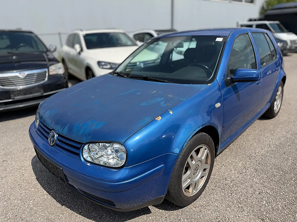 VW Golf