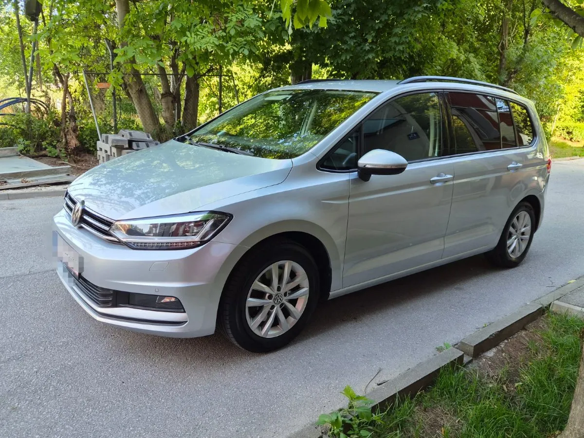 VW Touran
