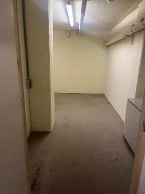 Gewerbeimmobilie mieten in Salzburg Stadt – 13 m², € 172 – Bild 5 von 8