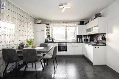 5-Zimmer-Gewerbeimmobilie kaufen in Steyr-Land – 105,92 m², € 299.000 – Bild 14 von 19