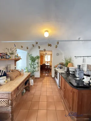 9-Zimmer-Haus mieten in Neunkirchen – 430 m², € 2.200 – Bild 6 von 39