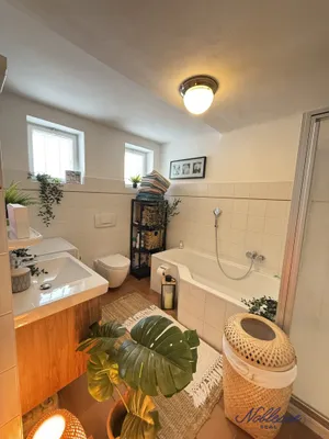9-Zimmer-Haus mieten in Neunkirchen – 430 m², € 2.200 – Bild 11 von 39
