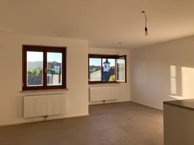 5-Zimmer-Wohnung im 4. Liftstock am Lainzer Platzl, Fernblick, 2 Loggien, Garage – Bild 2
