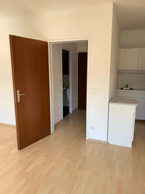 1-Zimmer-Wohnung mieten in Linz – 39 m², € 564 – Bild 5 von 9