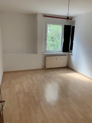 1-Zimmer-Wohnung mieten in Linz – 39 m², € 564 – Bild 3 von 9